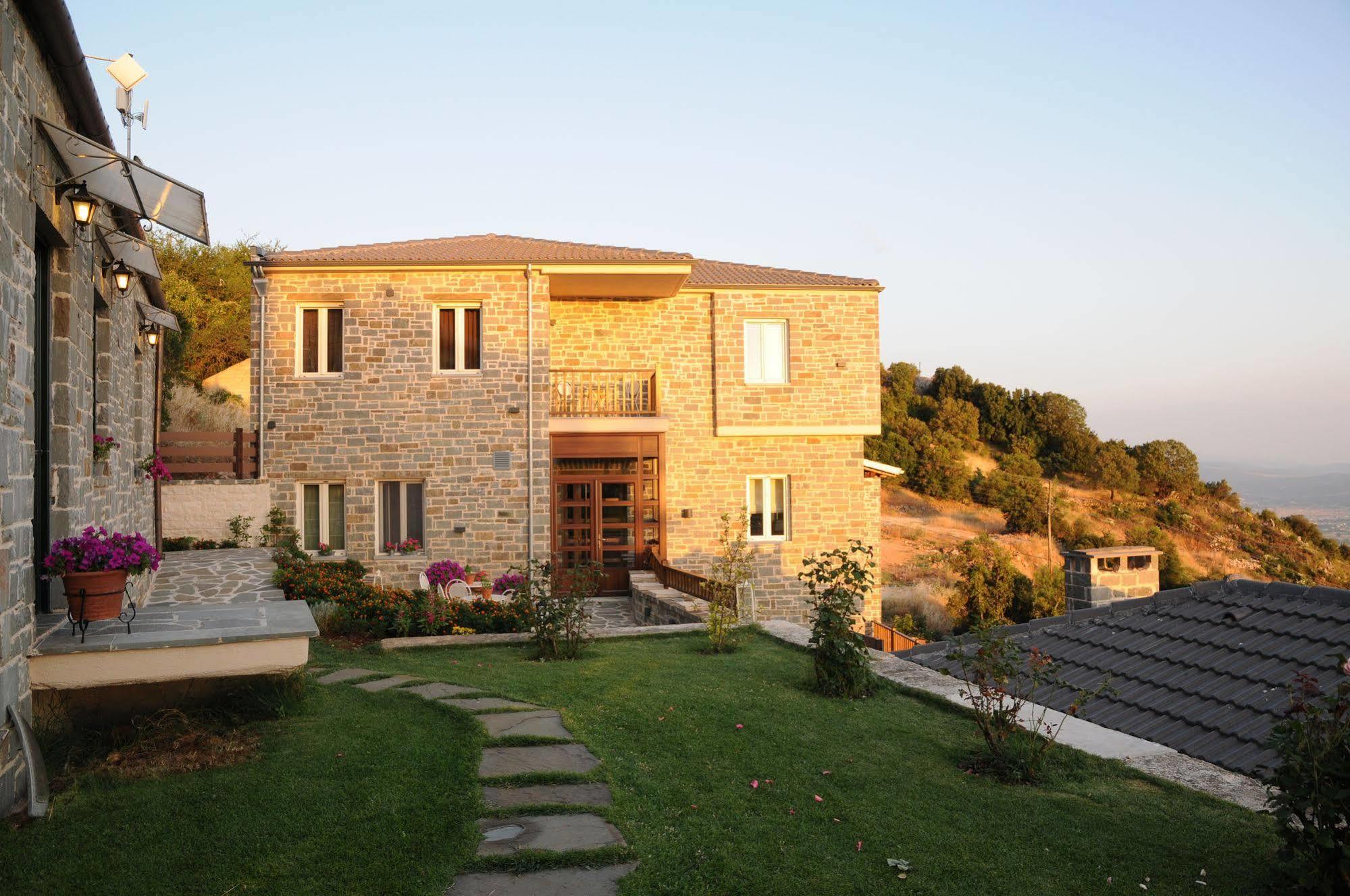 Mir Boutique Hotel Ioannina Buitenkant foto