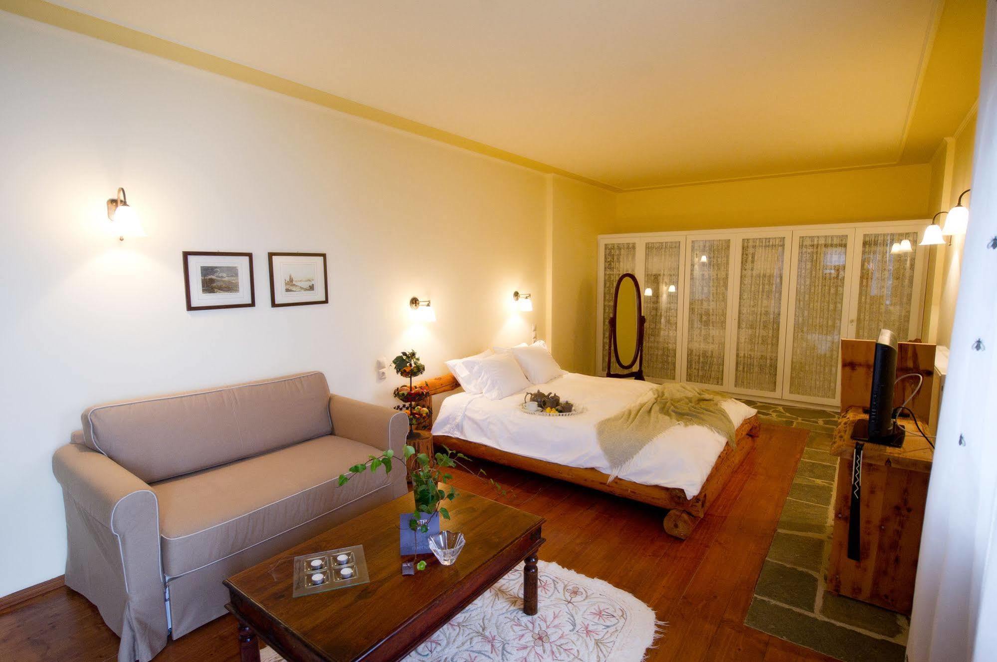 Mir Boutique Hotel Ioannina Buitenkant foto