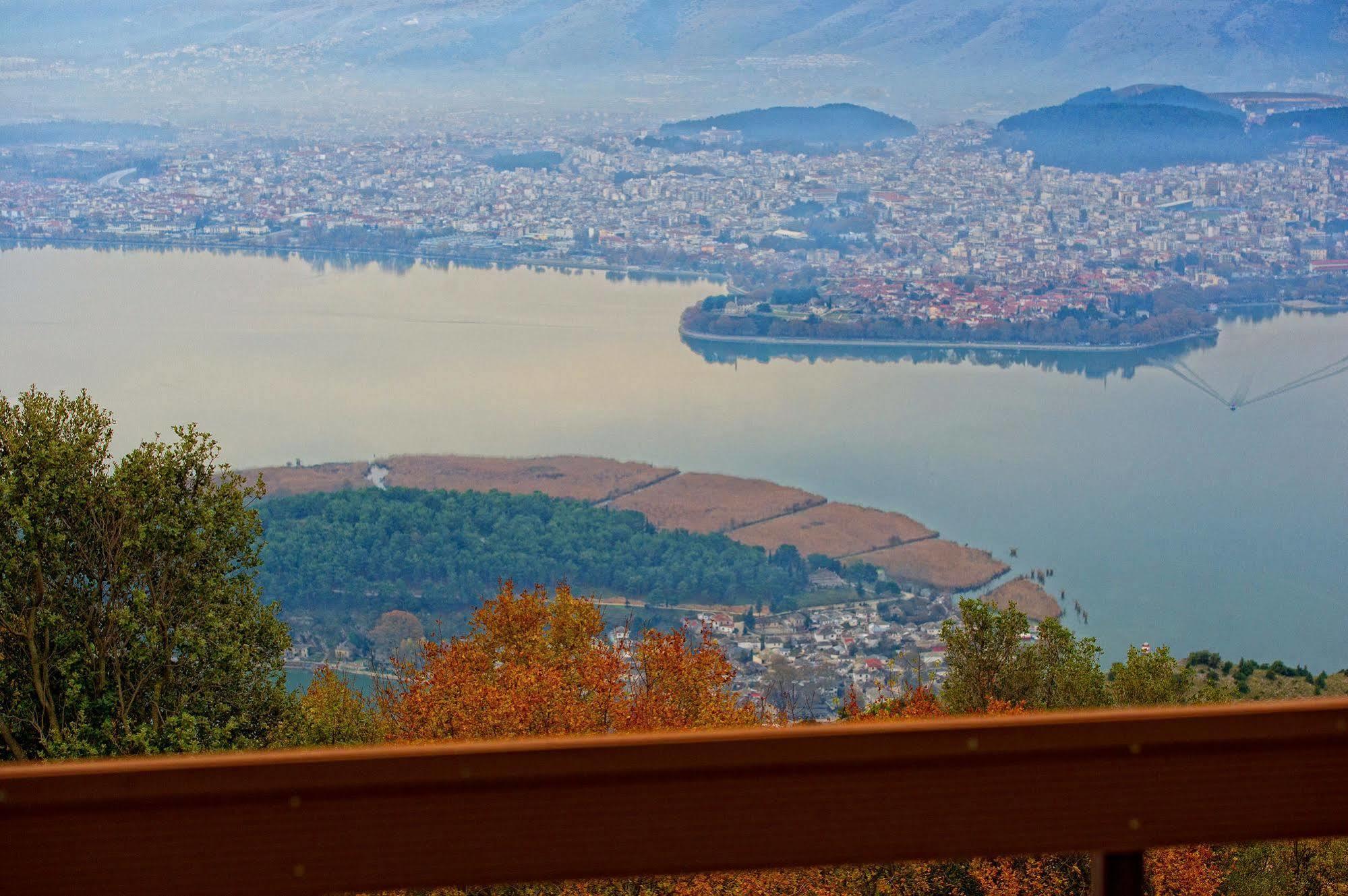 Mir Boutique Hotel Ioannina Buitenkant foto