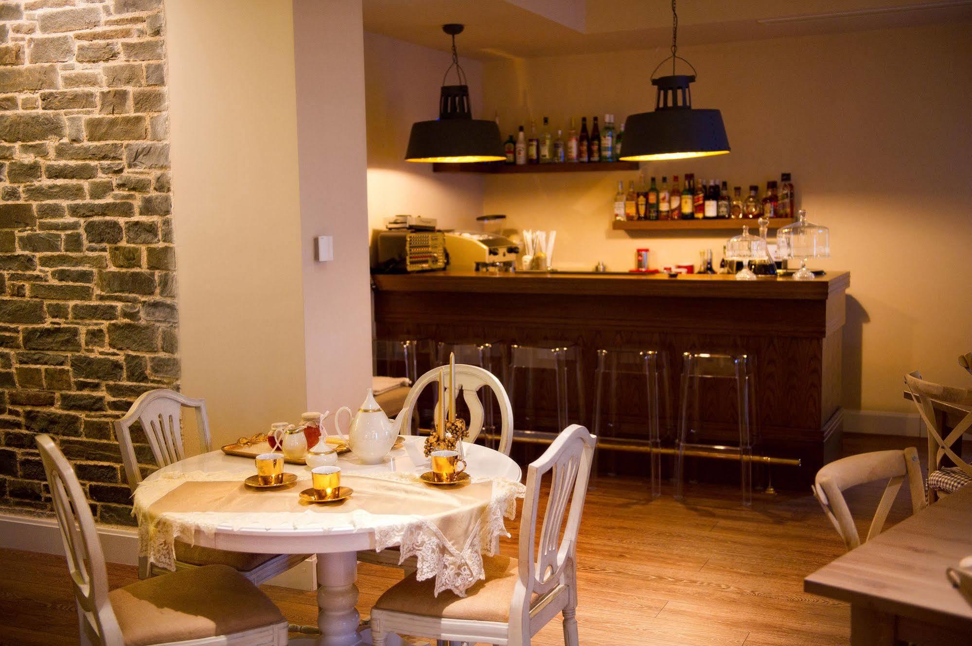 Mir Boutique Hotel Ioannina Buitenkant foto