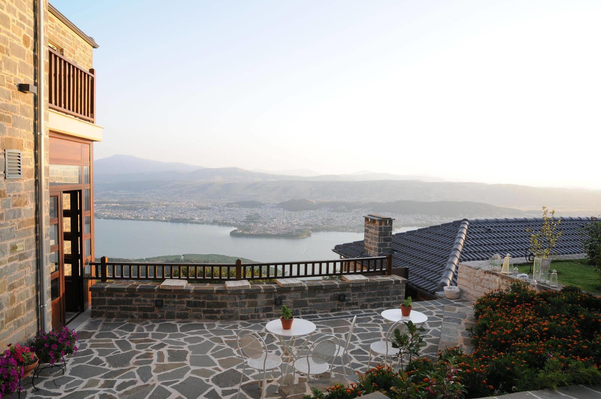 Mir Boutique Hotel Ioannina Buitenkant foto